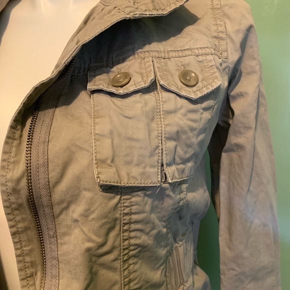 Jacket - Picture 4 of 7